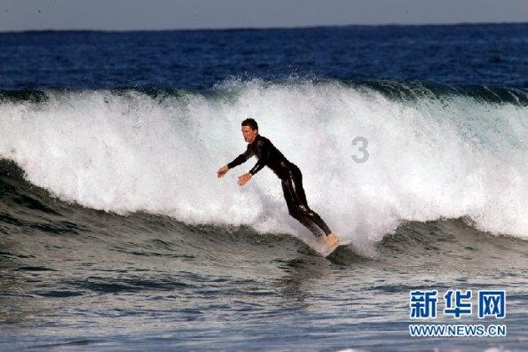 逃出华丽的房子