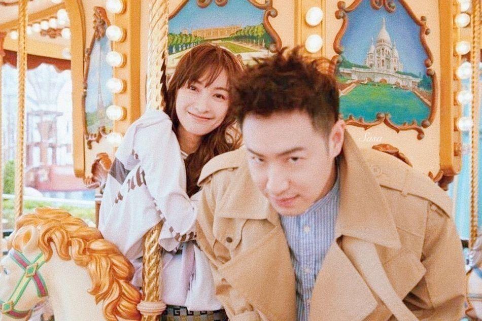美人鱼游玩