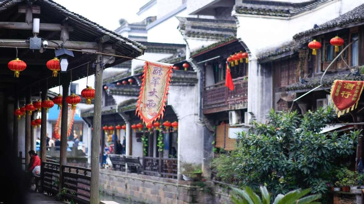 白敬亭想要财富自由，他没有实现财富自由是事实还是谎言？游戏画面